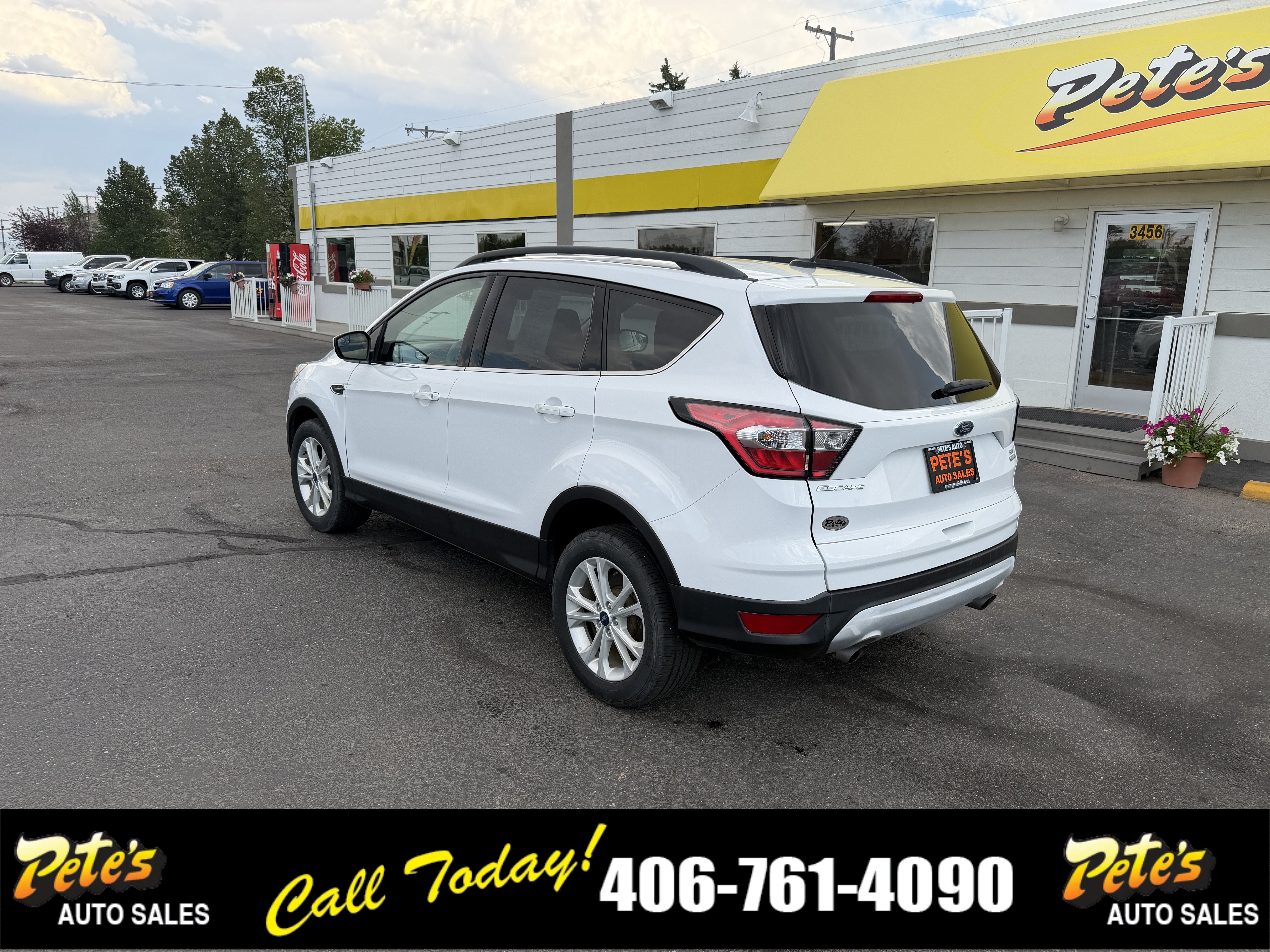 Used 2018 Ford Escape SE AWD/4WD image 2