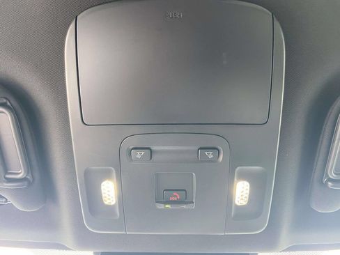 Used 2026 Toyota Camry SE w/ Convenience Package FWD image 32