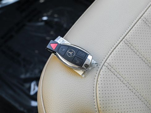 Used 2017 Mercedes-Benz GLE 350 w/ Premium 1 Package image 56