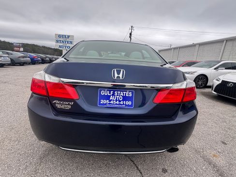 Used 2013 Honda Accord LX image 4