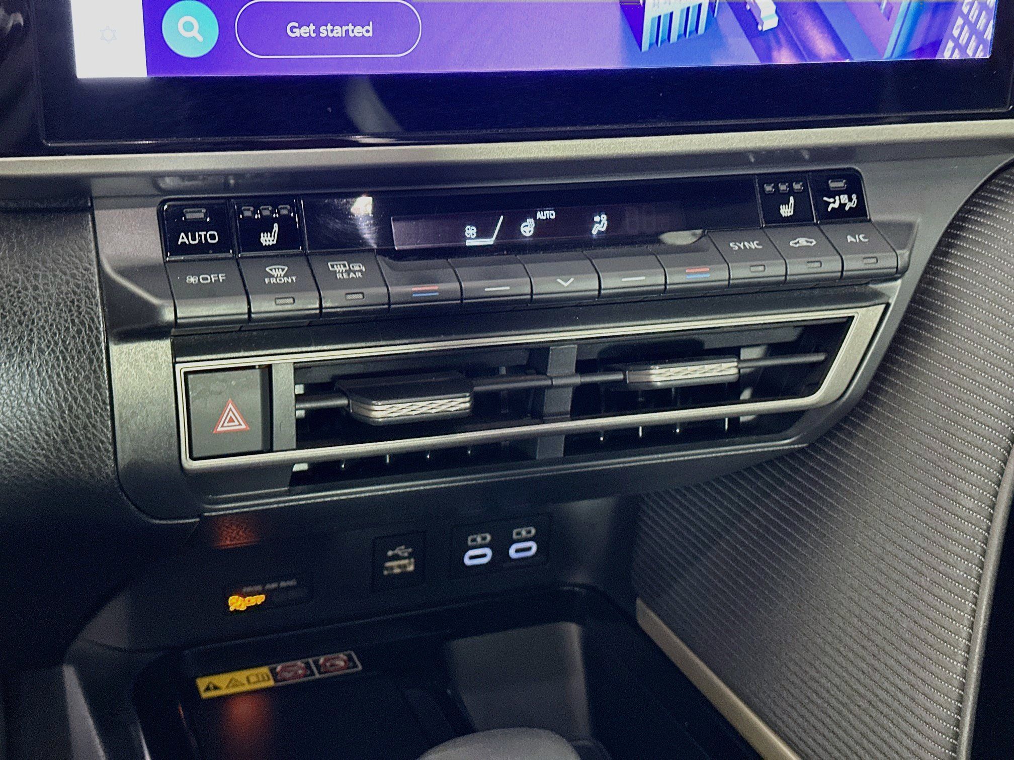 Used 2025 Toyota Camry SE w/ Multimedia Upgrade Package FWD image 24