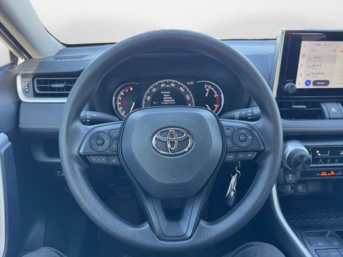 Used 2023 Toyota RAV4 LE FWD image 10