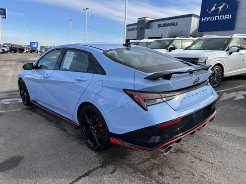 Used 2025 Hyundai Elantra N image 12