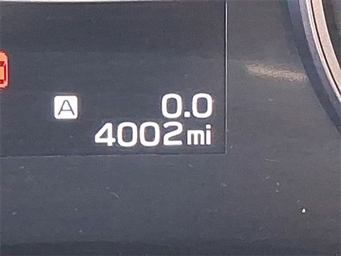 Used 2025 Subaru Ascent Premium image 21