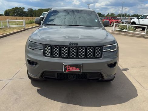 Used 2021 Jeep Grand Cherokee Laredo X RWD image 4