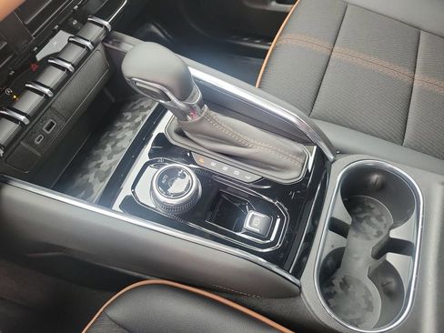 New 2026 GMC Canyon AT4 image 16