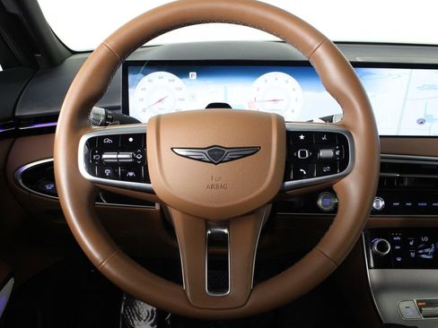 Used 2026 Genesis GV70 2.5T Advanced AWD/4WD image 8