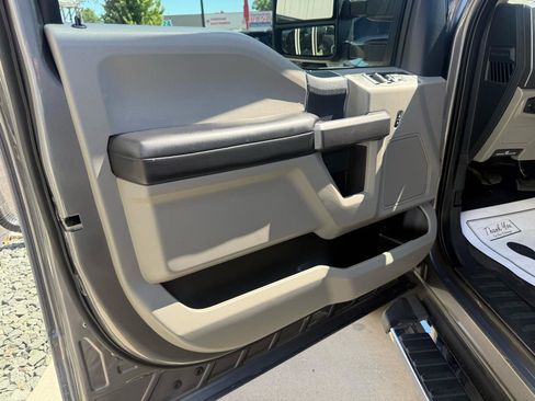 Used 2022 Ford F250 XLT AWD/4WD image 12