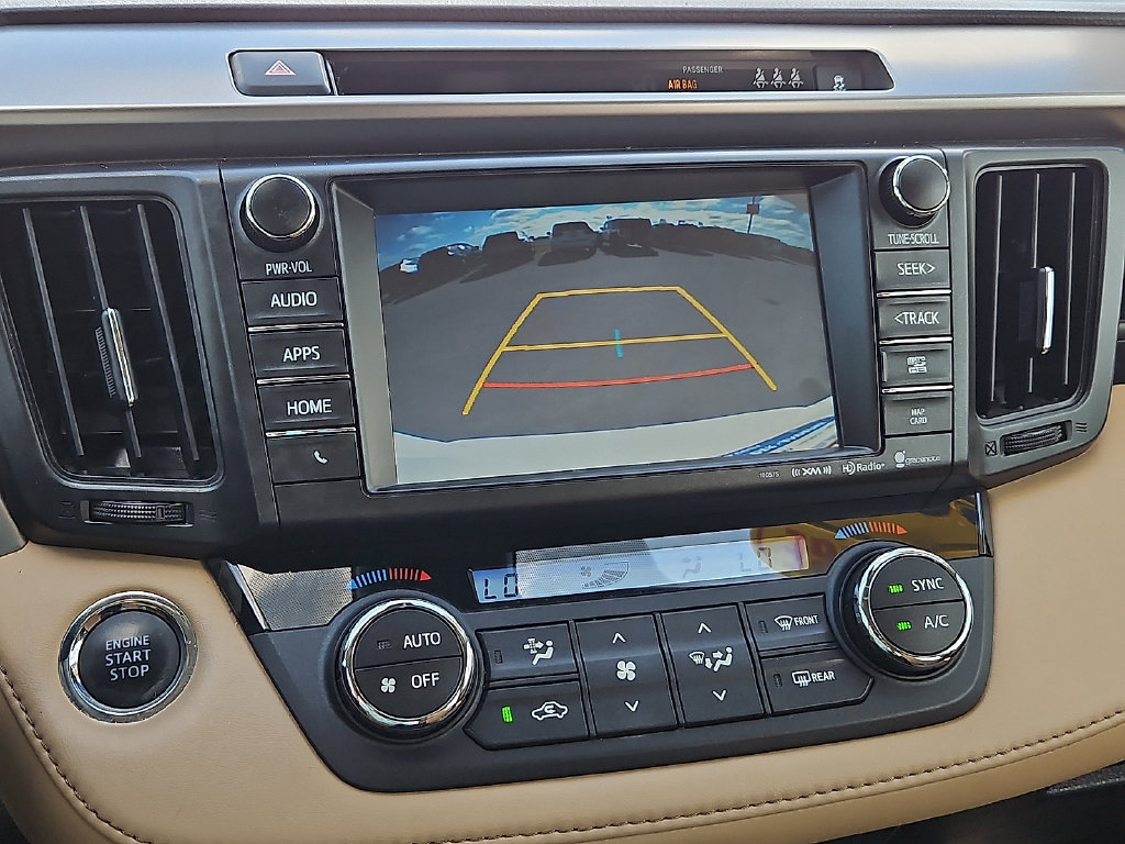 Used 2017 Toyota RAV4 XLE FWD image 28