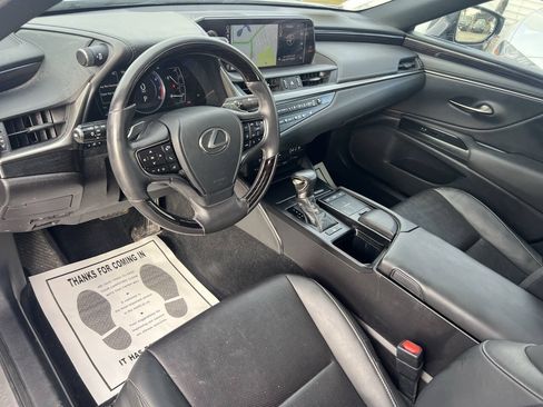 Used 2020 Lexus ES 350 w/ Premium Package FWD image 21