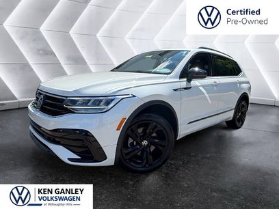 Certified 2024 Volkswagen Tiguan SE R-Line