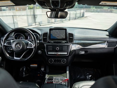 Used 2019 Mercedes-Benz GLE 43 AMG 4MATIC image 14