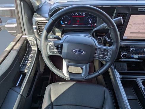 Used 2024 Ford F250 Lariat w/ Lariat Ultimate Package AWD/4WD image 18