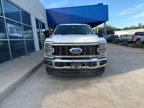 Used 2024 Ford F350 Lariat w/ FX4 Off-Road Package AWD/4WD image 3