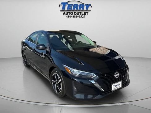 Used 2024 Nissan Sentra SV FWD image 2