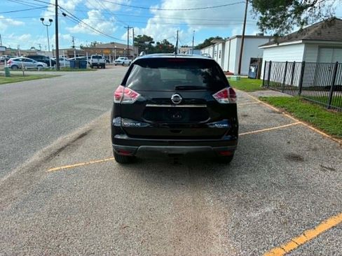 Used 2016 Nissan Rogue SV w/ SV Premium Package AWD/4WD image 5