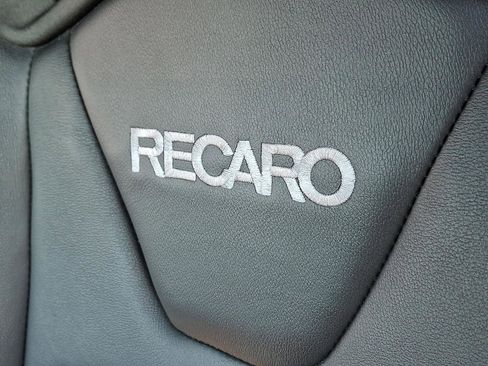 Used 2023 Ford Mustang GT Premium image 13