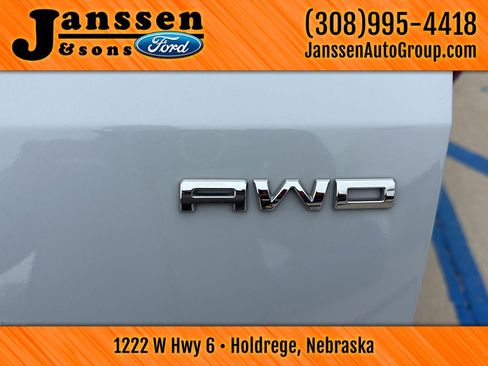 Used 2025 Ford Escape Active image 9