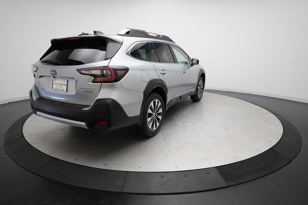 Certified 2025 Subaru Outback Touring AWD/4WD image 36