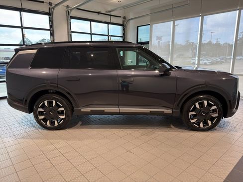 New 2027 Kia Telluride S image 6
