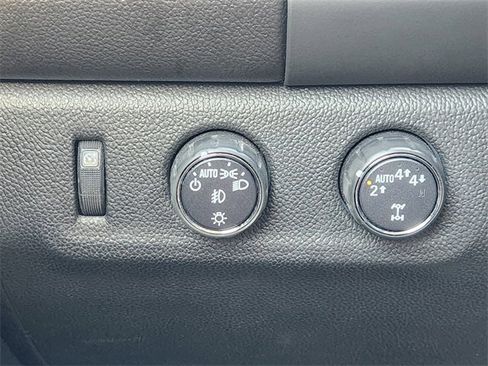 Used 2018 GMC Canyon All Terrain w/ Trailering Package image 27