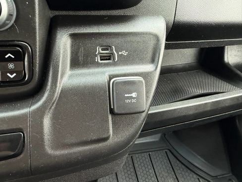 Used 2023 RAM ProMaster 2500 FWD image 27
