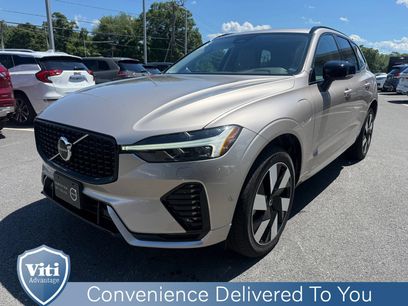 Certified 2025 Volvo XC60 T8 Plus w/ Protection Package Premier