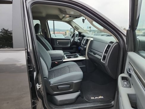 Used 2018 RAM 3500 SLT image 21