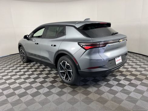 New 2026 Chevrolet Equinox EV LT image 13