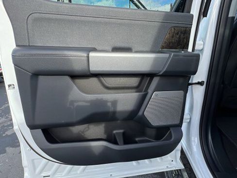 New 2024 Ford F250 Lariat w/ Lariat Ultimate Package image 36