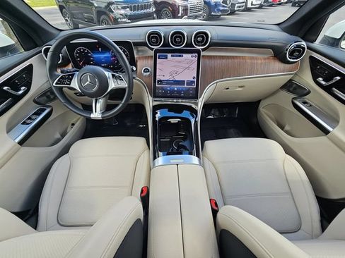 Certified 2023 Mercedes-Benz GLC 300 4MATIC image 27