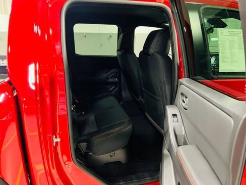 New 2026 Nissan Frontier PRO-4X w/ Pro-4x Convenience Package AWD/4WD image 30