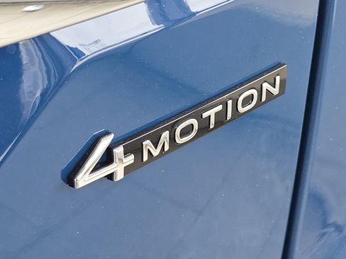 New 2026 Volkswagen Atlas SEL Premium R-Line image 8