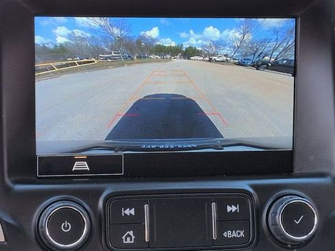 Used 2023 GMC Terrain SLE w/ Driver Convenience Package image 26