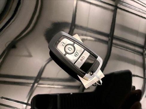 Used 2023 Ford Mustang Mach-E Premium AWD/4WD image 9