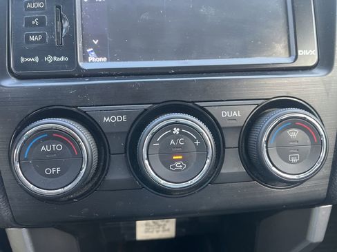 Used 2014 Subaru Forester 2.5i Touring w/ Popular Package #2 image 18