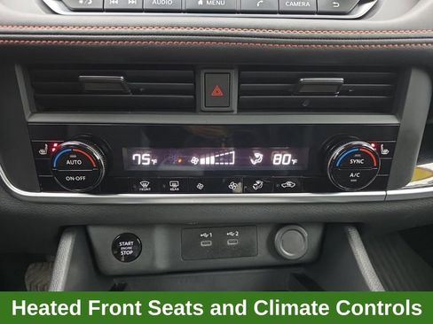 Used 2025 Nissan Rogue SV image 32