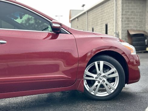 Used 2015 Nissan Altima 3.5 SL FWD image 3