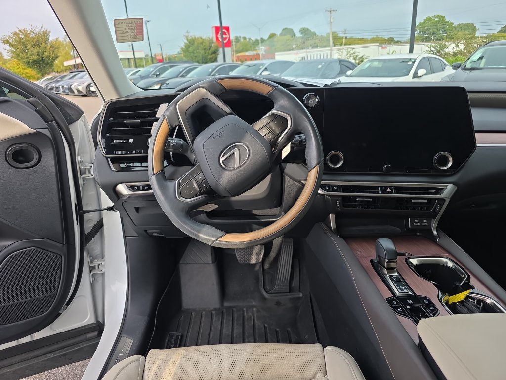 Used 2024 Lexus RX 350 AWD w/ Convenience Package image 22