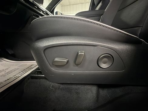 New 2026 Buick Enclave Sport Touring w/ Power Package image 19