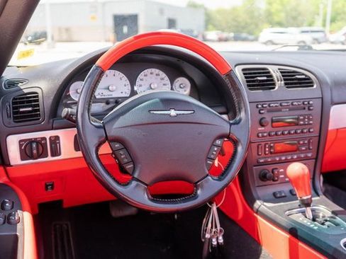 Used 2004 Ford Thunderbird RWD image 24
