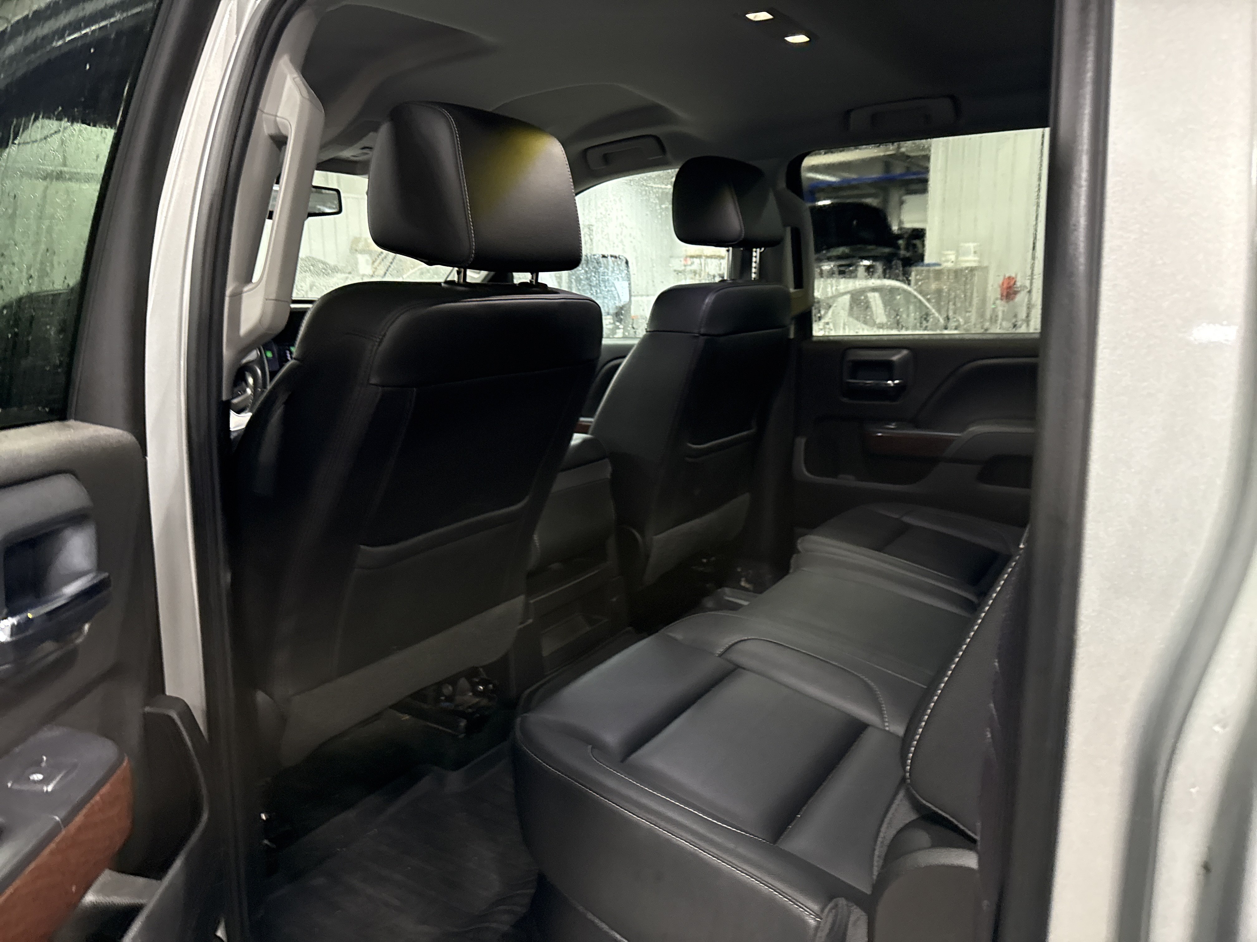 Used 2016 GMC Sierra 2500 SLT w/ Snow Plow Prep Package AWD/4WD image 8