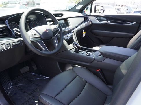 New 2025 Cadillac XT5 Premium Luxury w/ Technology Package image 17