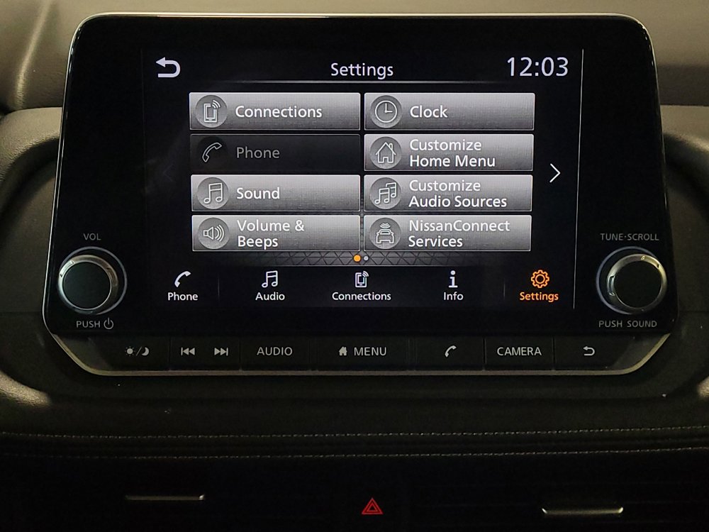 Used 2025 Nissan Rogue SV AWD/4WD image 25