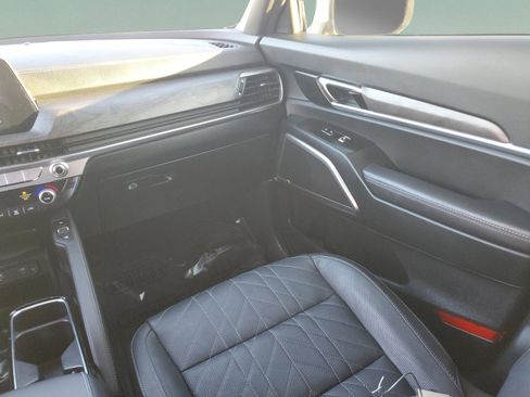 Certified 2025 Kia Telluride EX X-Line image 14