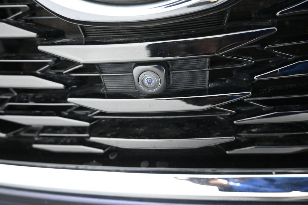 Used 2021 Toyota Highlander Platinum AWD/4WD image 42