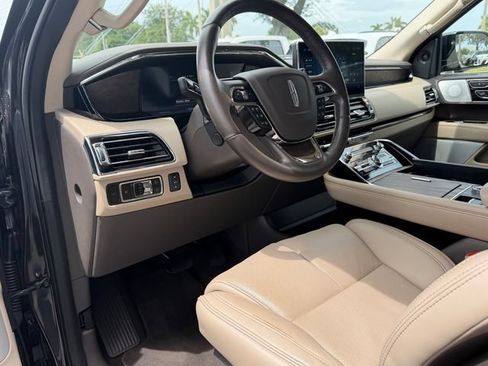 Used 2024 Lincoln Navigator L Reserve AWD/4WD image 13
