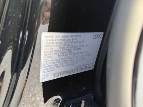 New 2026 Audi Q8 Premium Plus image 35