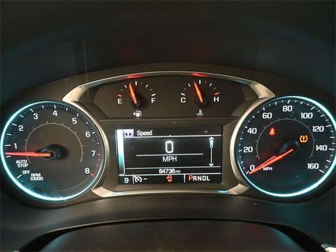 Used 2018 Chevrolet Traverse LT image 29