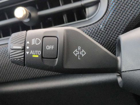 New 2026 MINI Cooper 2-Door Hardtop image 27